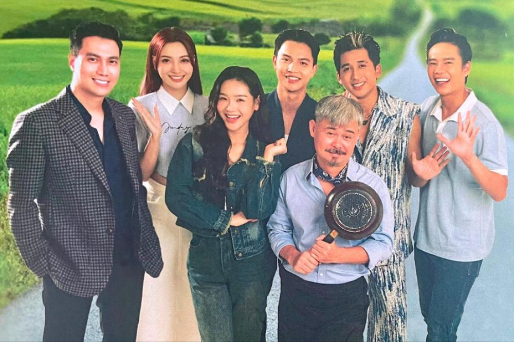 Những Nẻo Đường Gần Xa