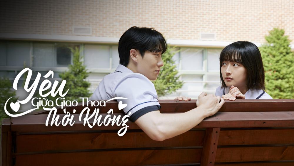 Yêu Giữa Giao Thoa Thời Không